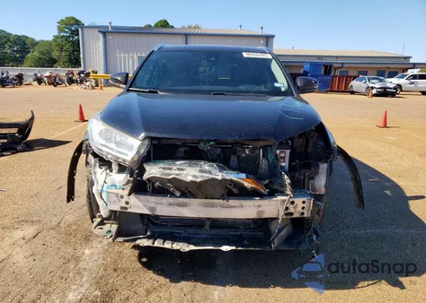 2019 Toyota Highlander Se из США, поврежденный, VIN 5TDKZRFH3KS559820